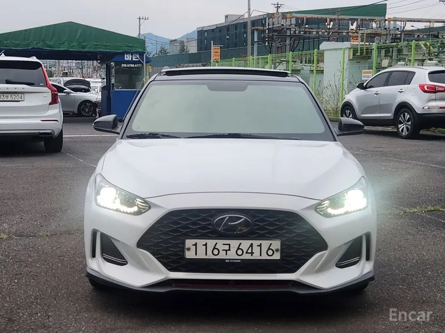 Hyundai Veloster