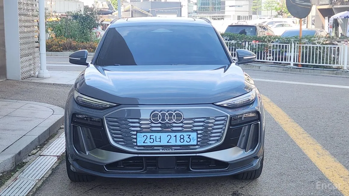 Audi Q6 e-tron