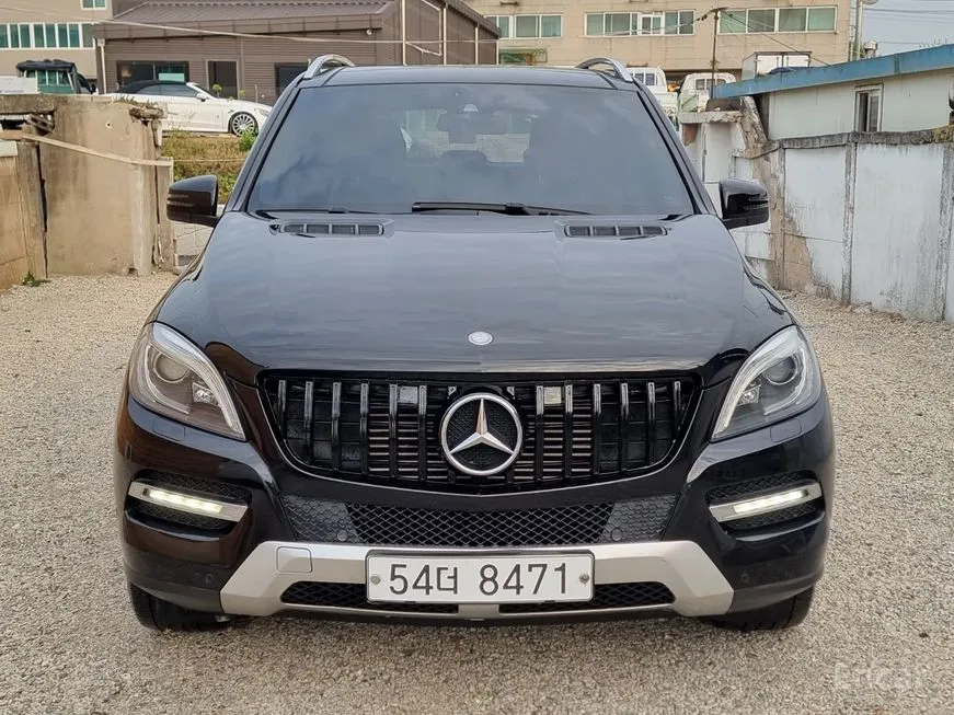 Mercedes-Benz M-class