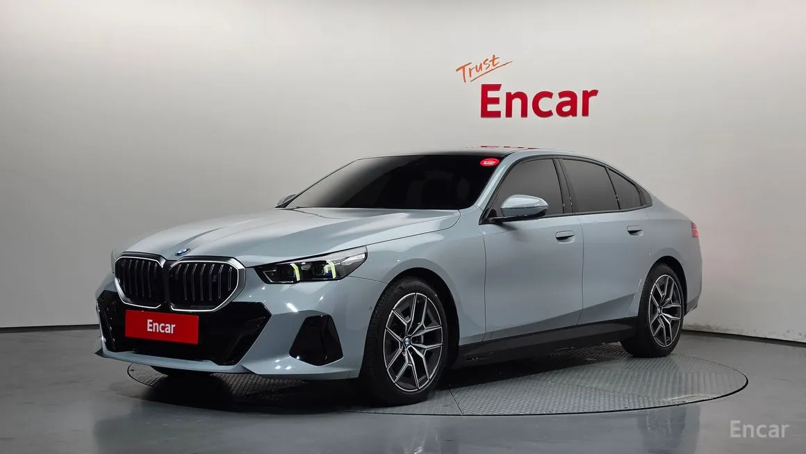 BMW i5