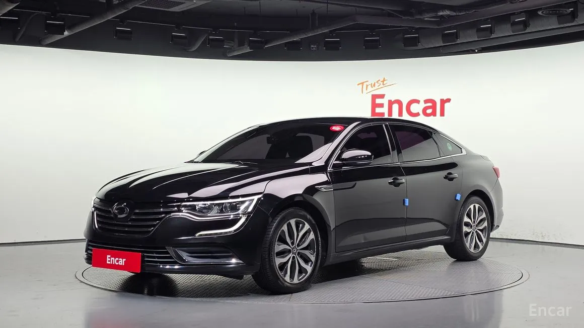 Renault SM6