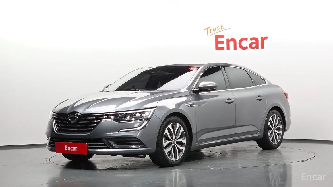 Renault SM6