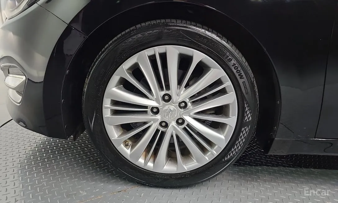 Hyundai Aslan