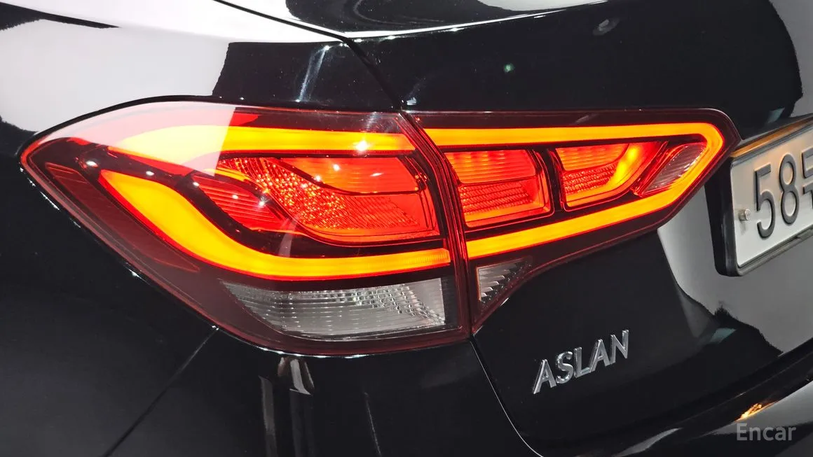 Hyundai Aslan