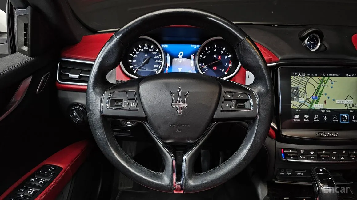 Maserati Ghibli