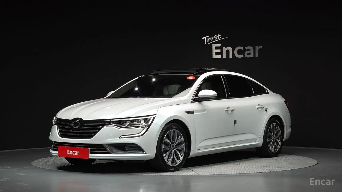 Renault SM6