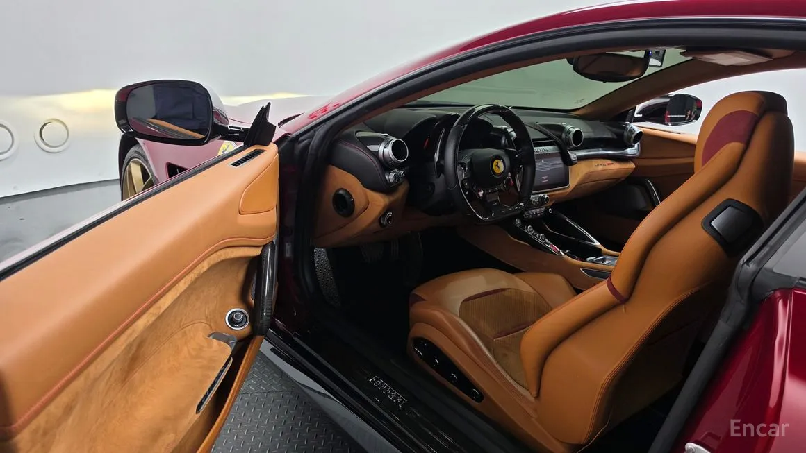 Ferrari GTC4 Lusso