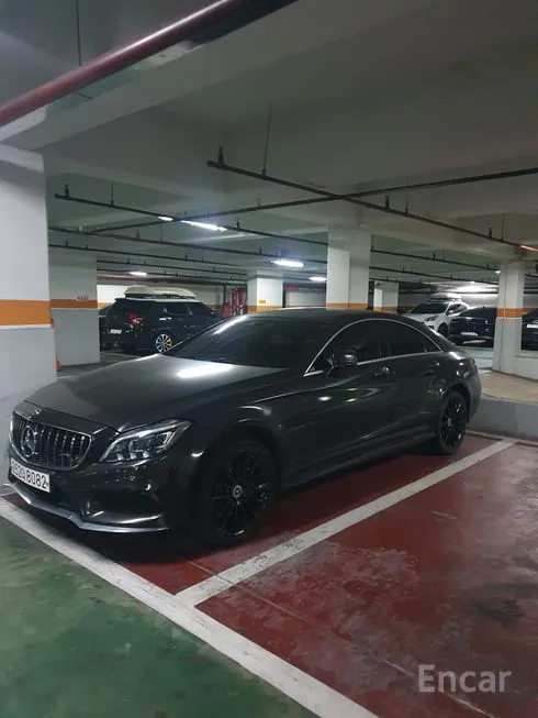 Mercedes-Benz CLS-Class
