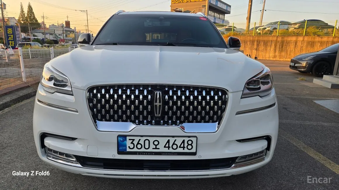 Lincoln Aviator