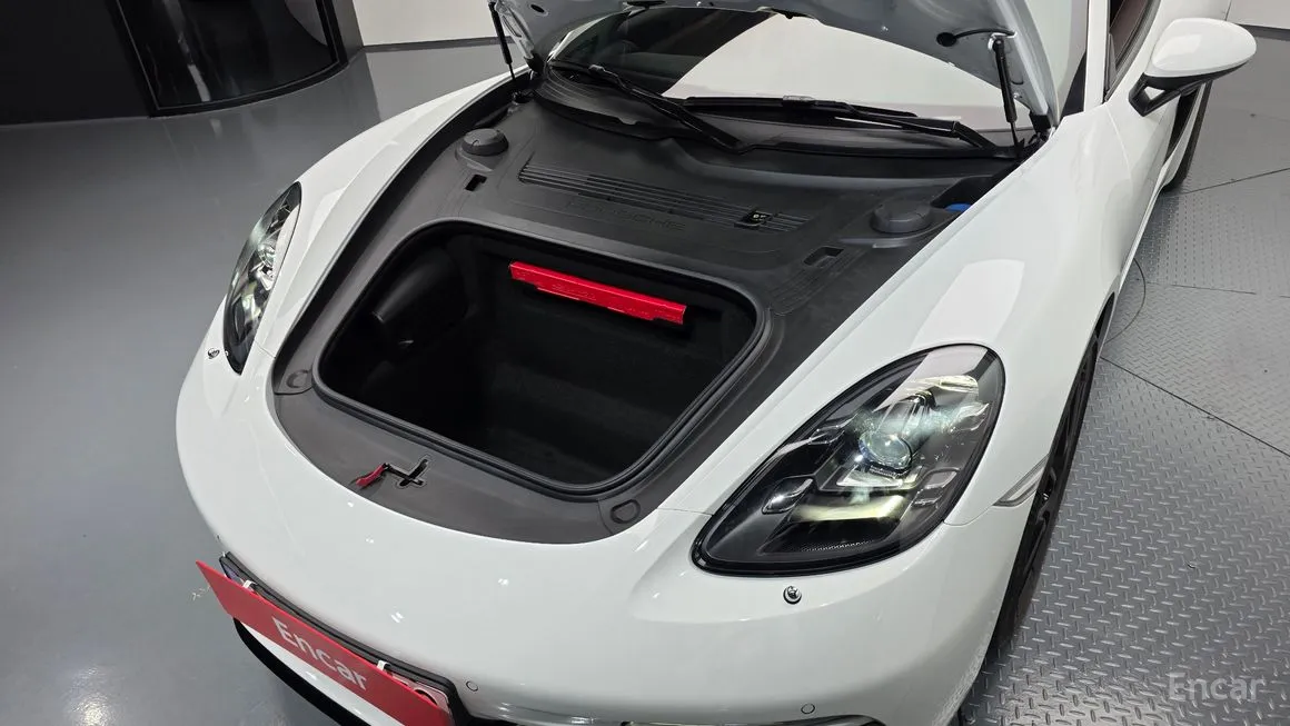 Porsche 718