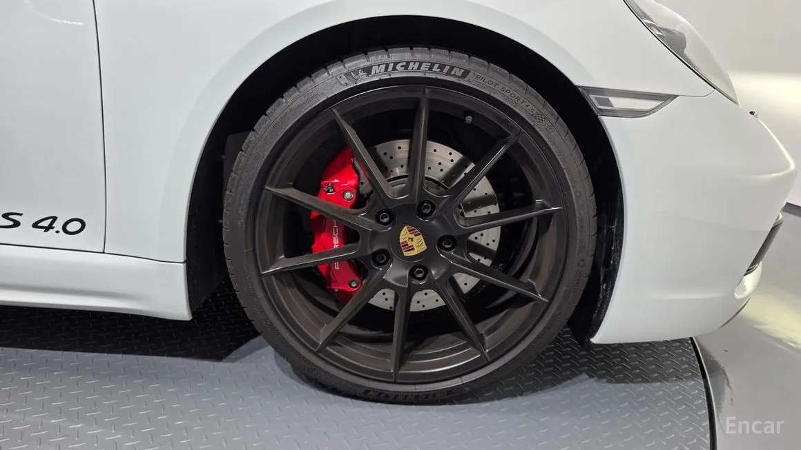 Porsche 718