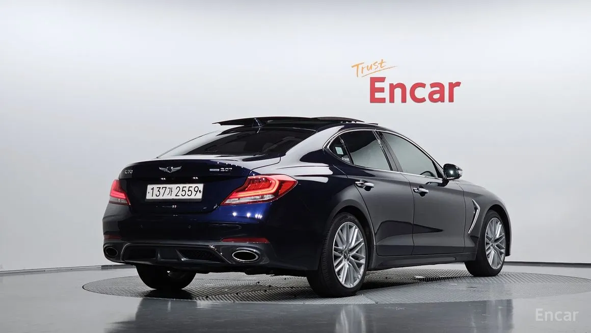 Genesis G70