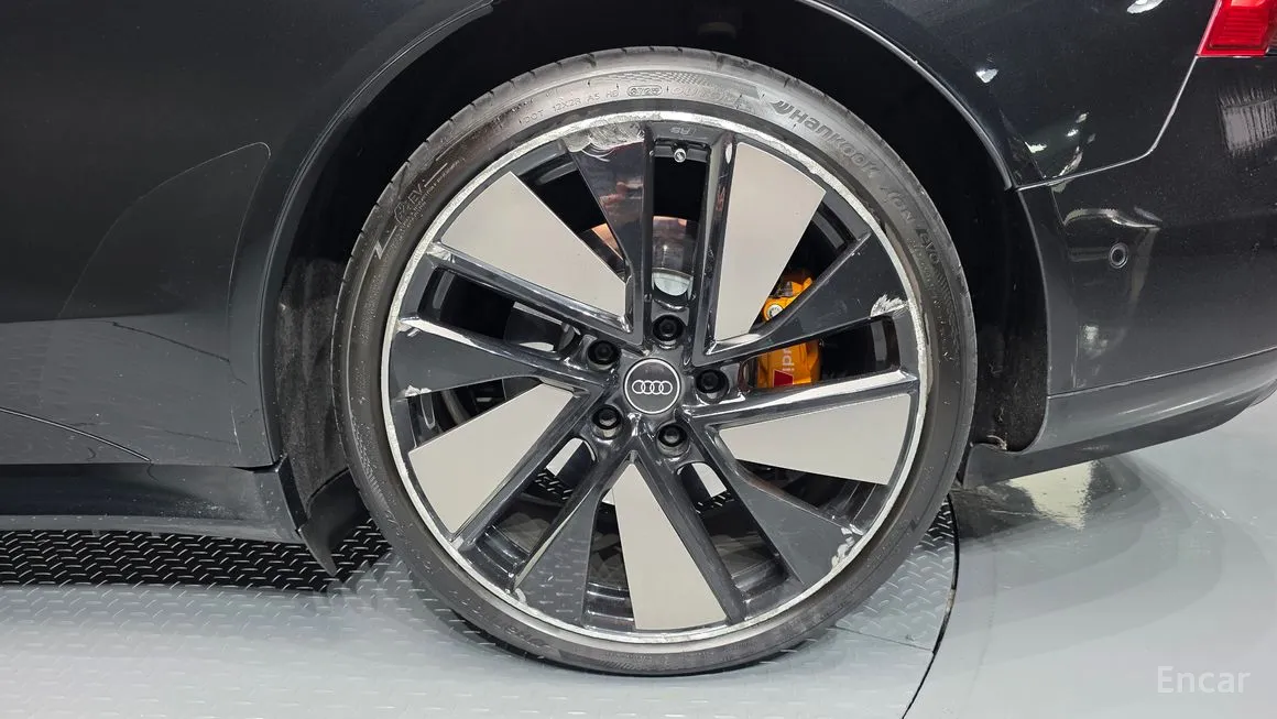 Audi e-tron GT