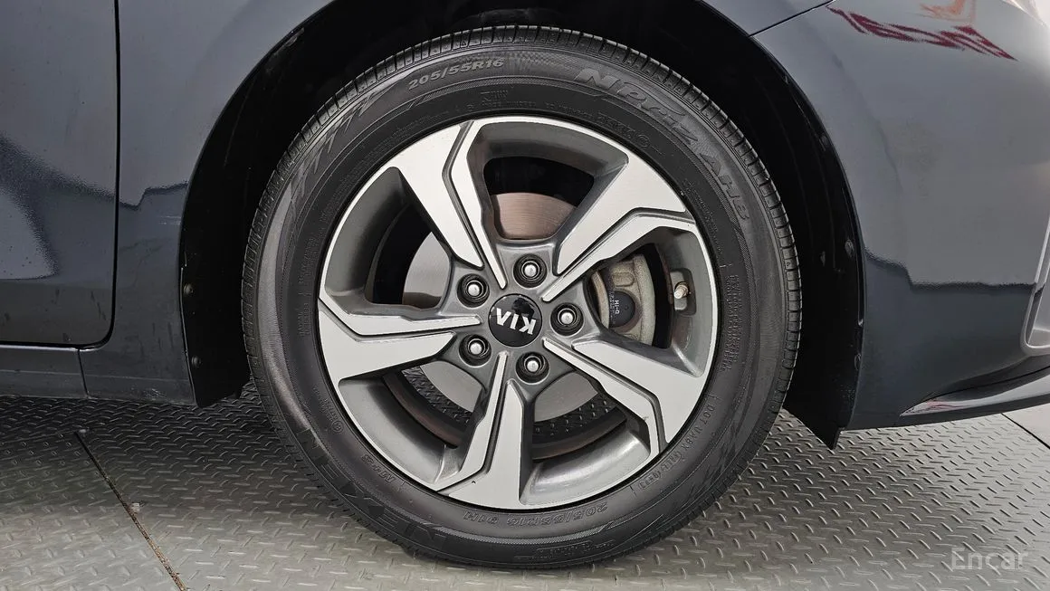 Kia K3