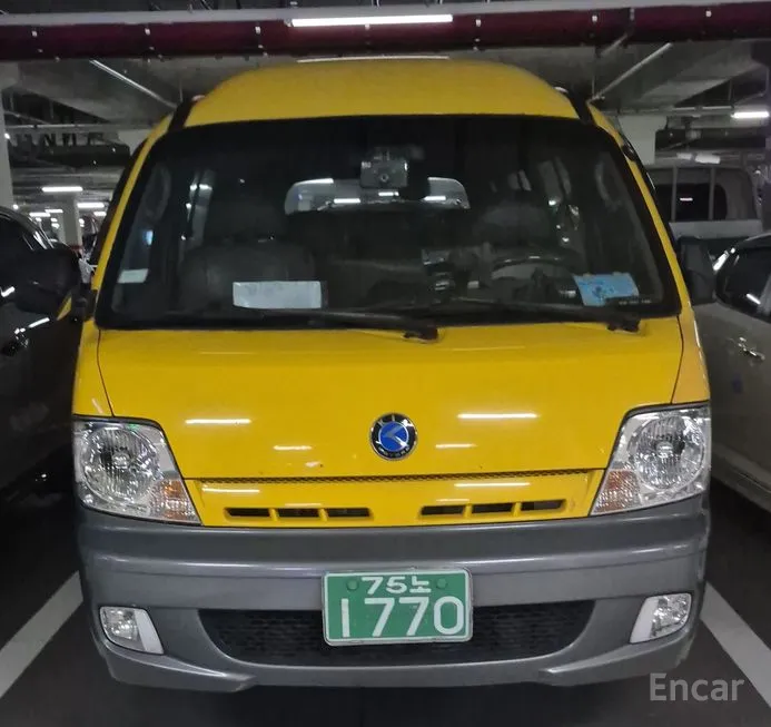 Kia Bongo III Minibus