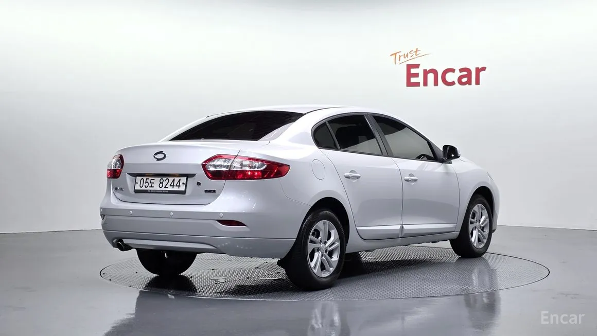 Renault SM3