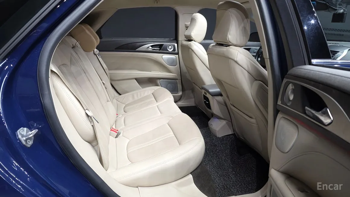 Lincoln MKZ
