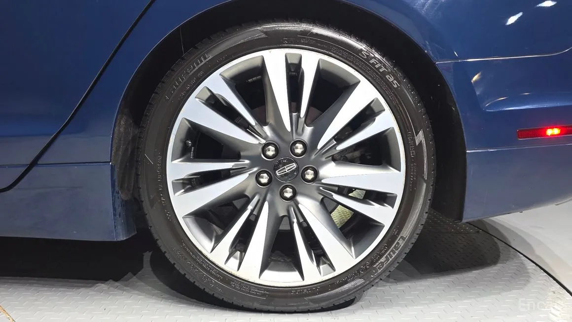 Lincoln MKZ