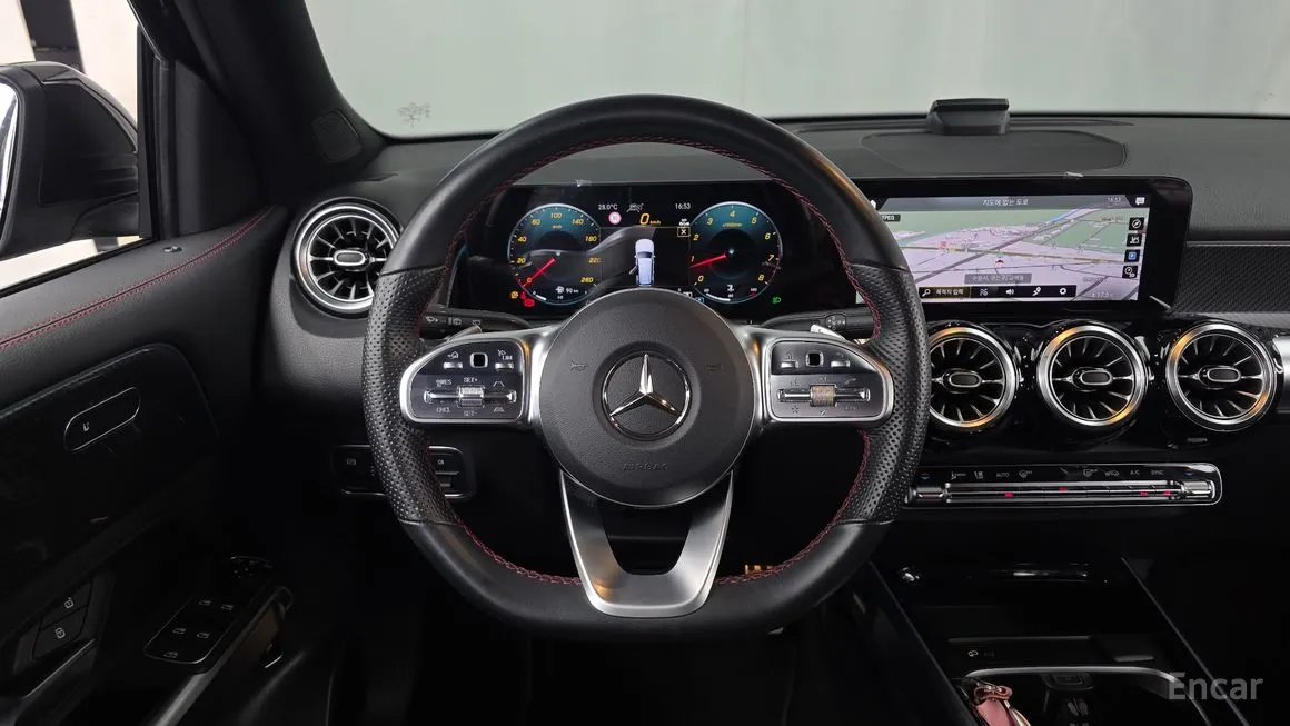 Mercedes-Benz GLB-Class