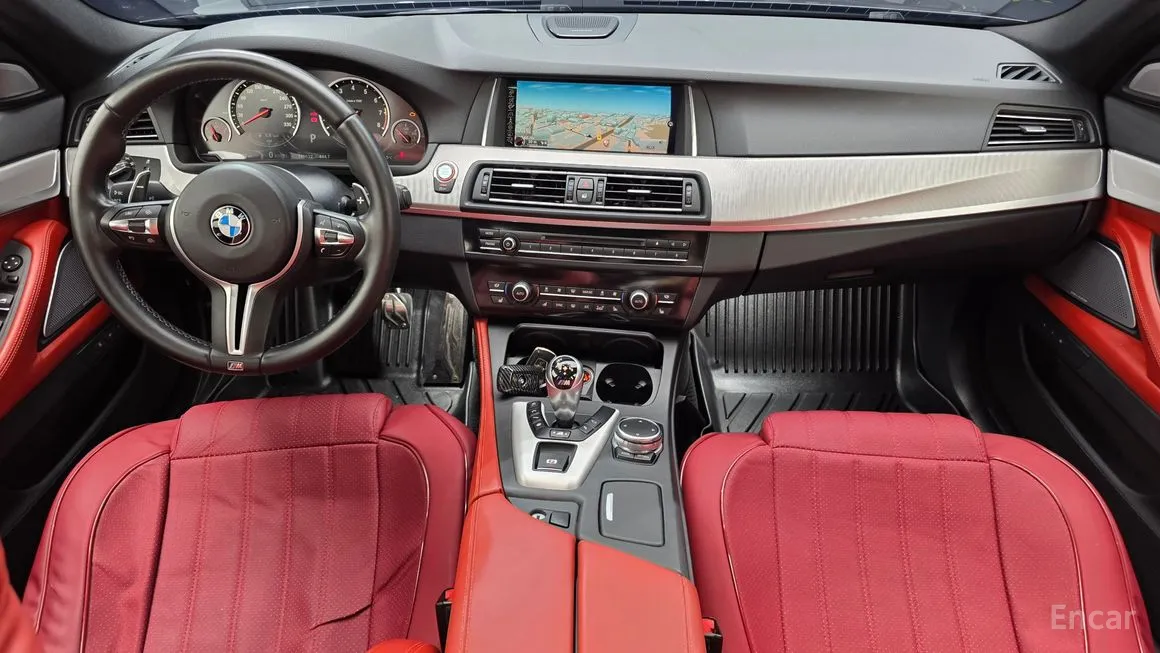 BMW M5