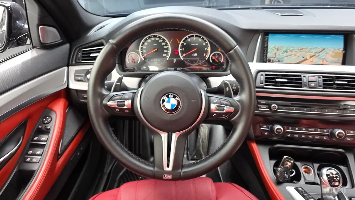 BMW M5