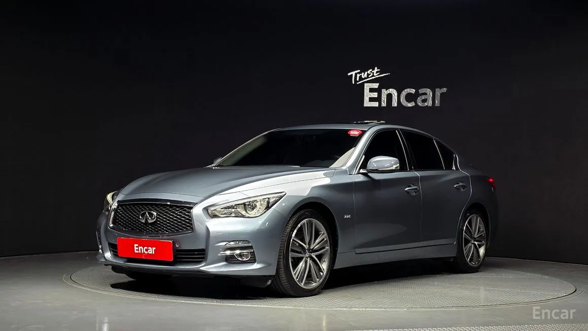 Infiniti Q50