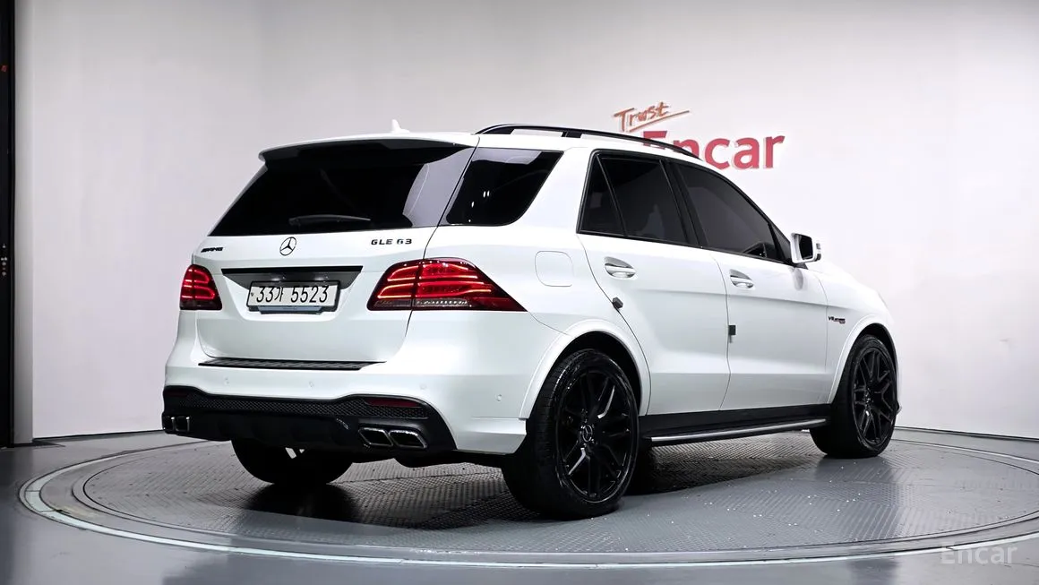 Mercedes-Benz GLE-Class