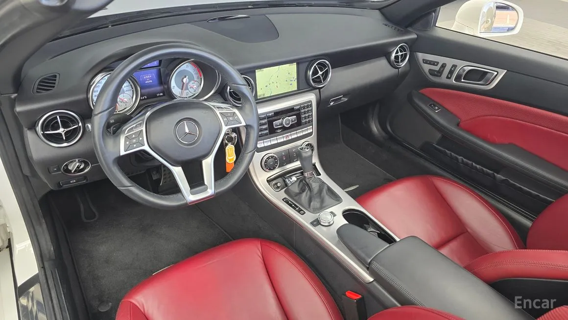 Mercedes-Benz SLK-Class