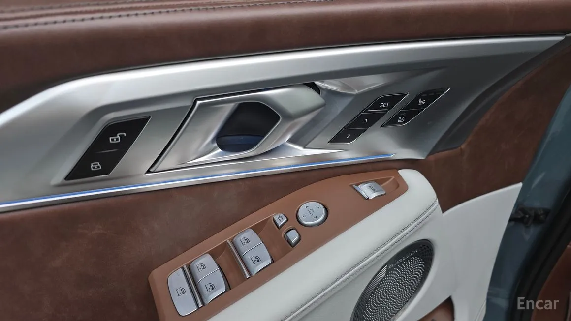 BMW XM