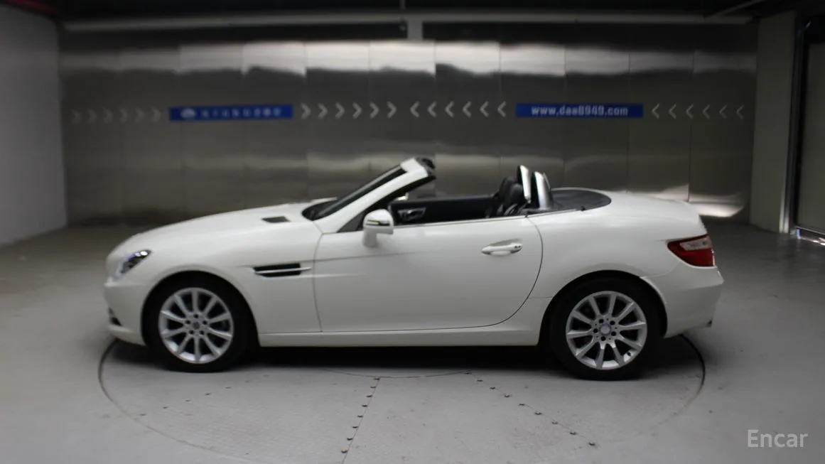 Mercedes-Benz SLK-Class