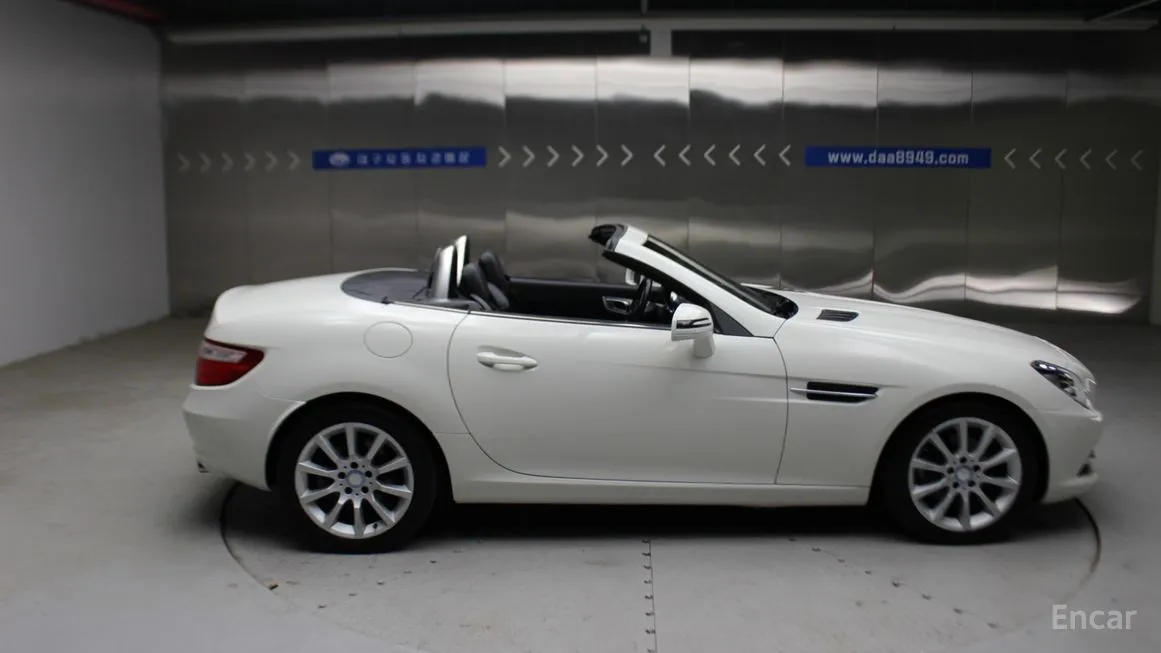 Mercedes-Benz SLK-Class