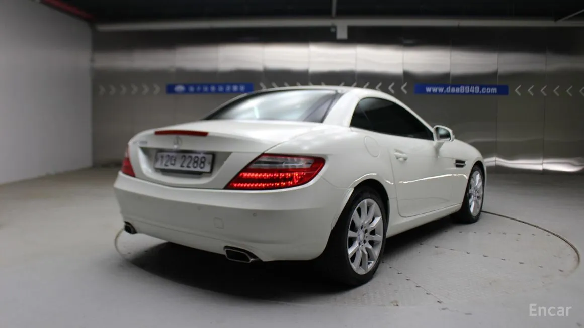 Mercedes-Benz SLK-Class