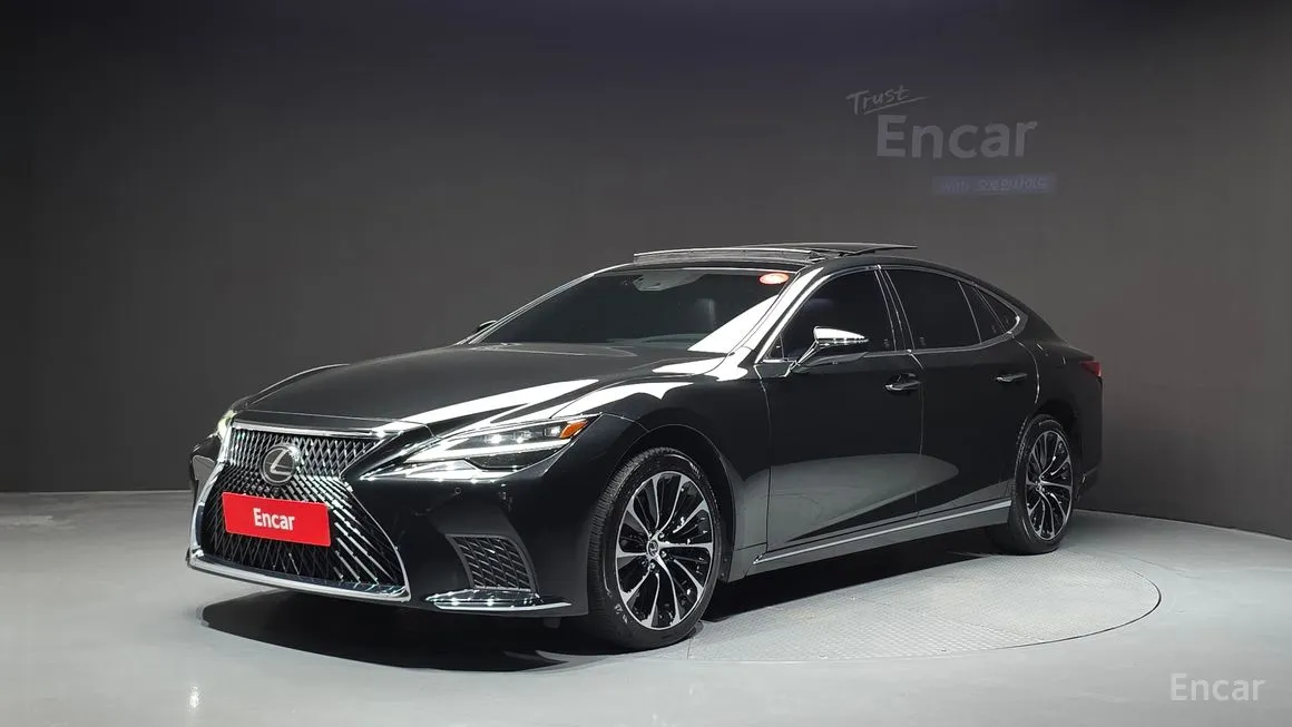 Lexus LS