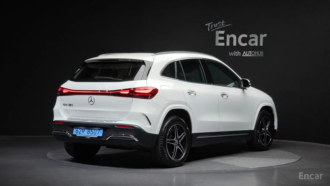 Mercedes-Benz EQA