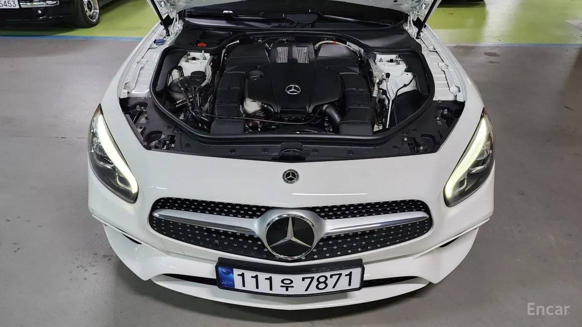 Mercedes-Benz SL-Class