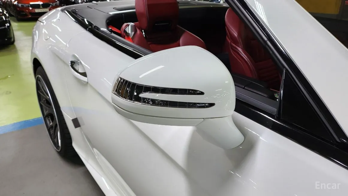 Mercedes-Benz SL-Class