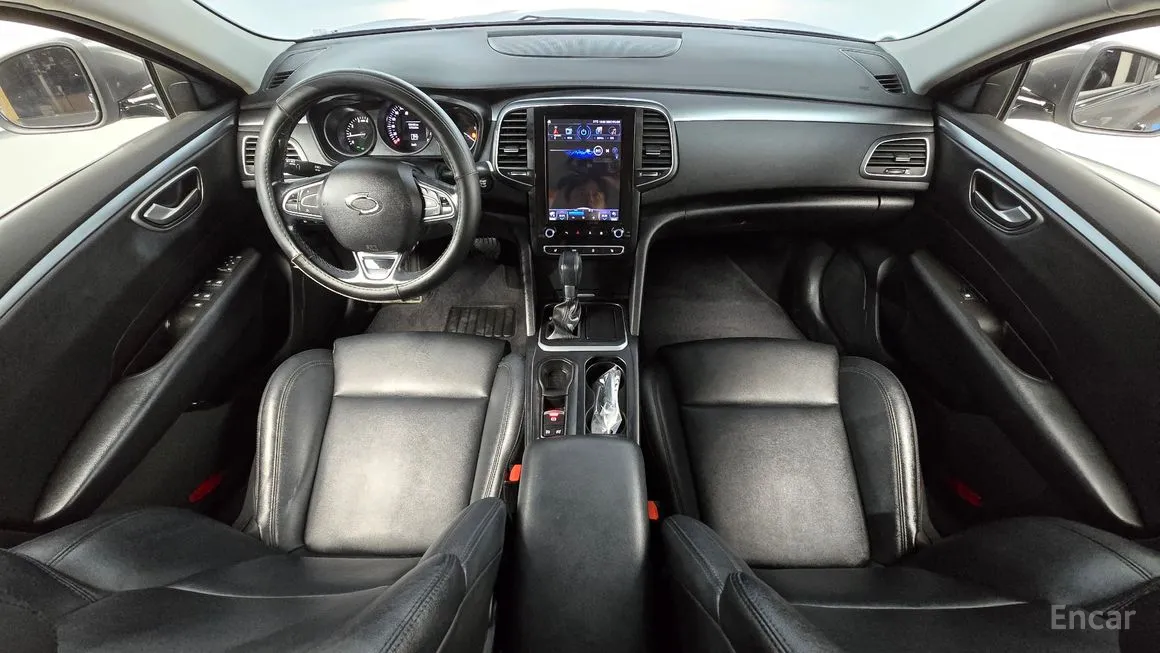 Renault SM6