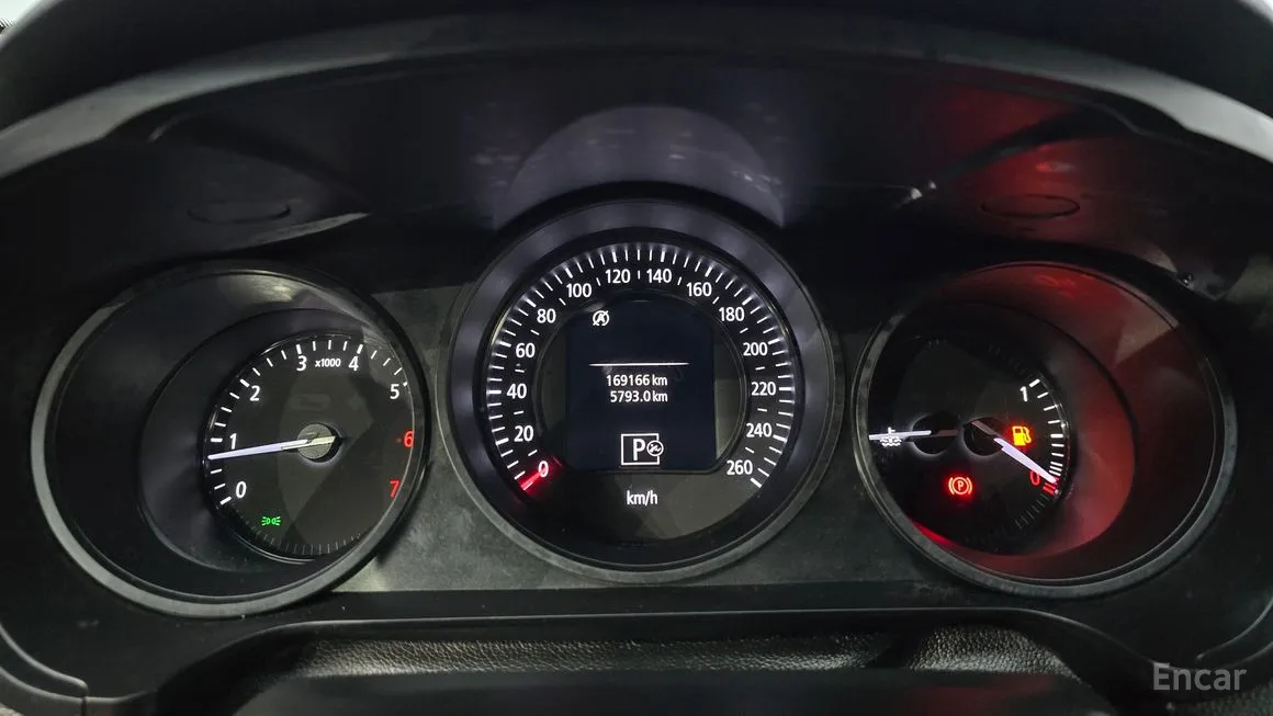 Renault SM6