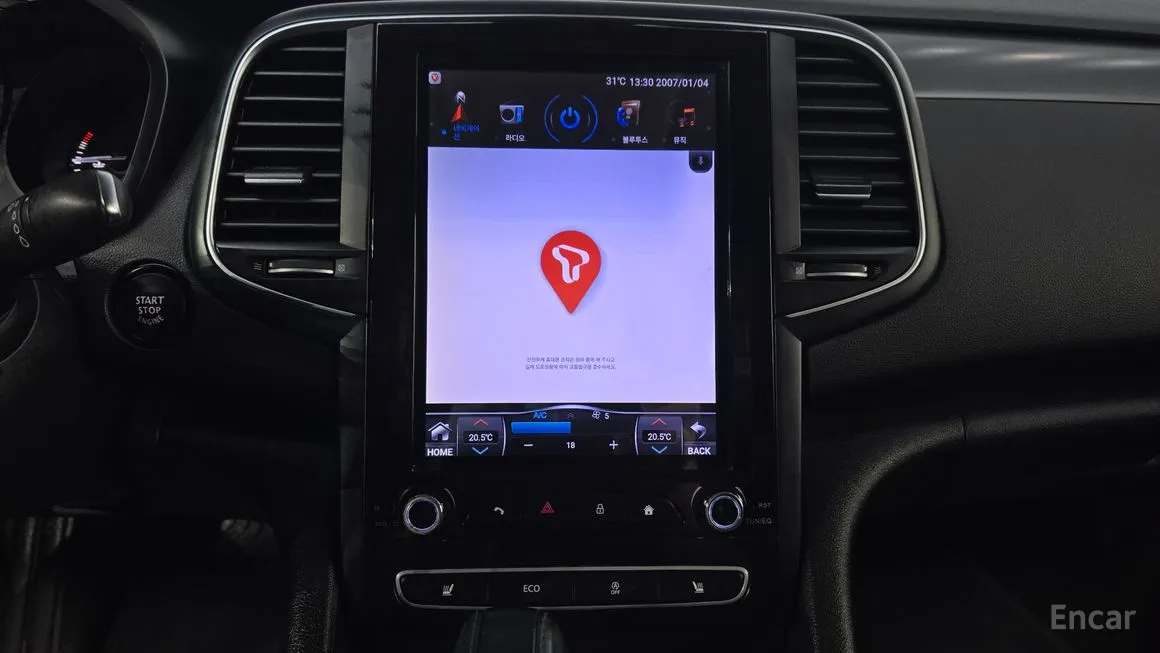 Renault SM6