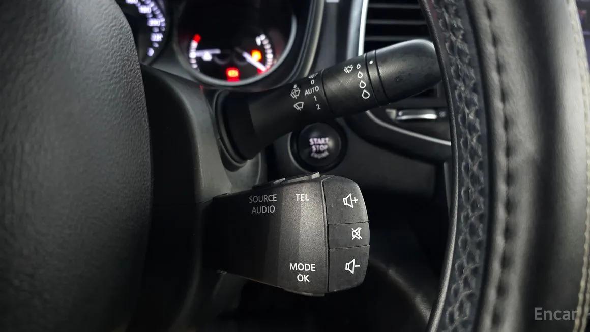 Renault SM6