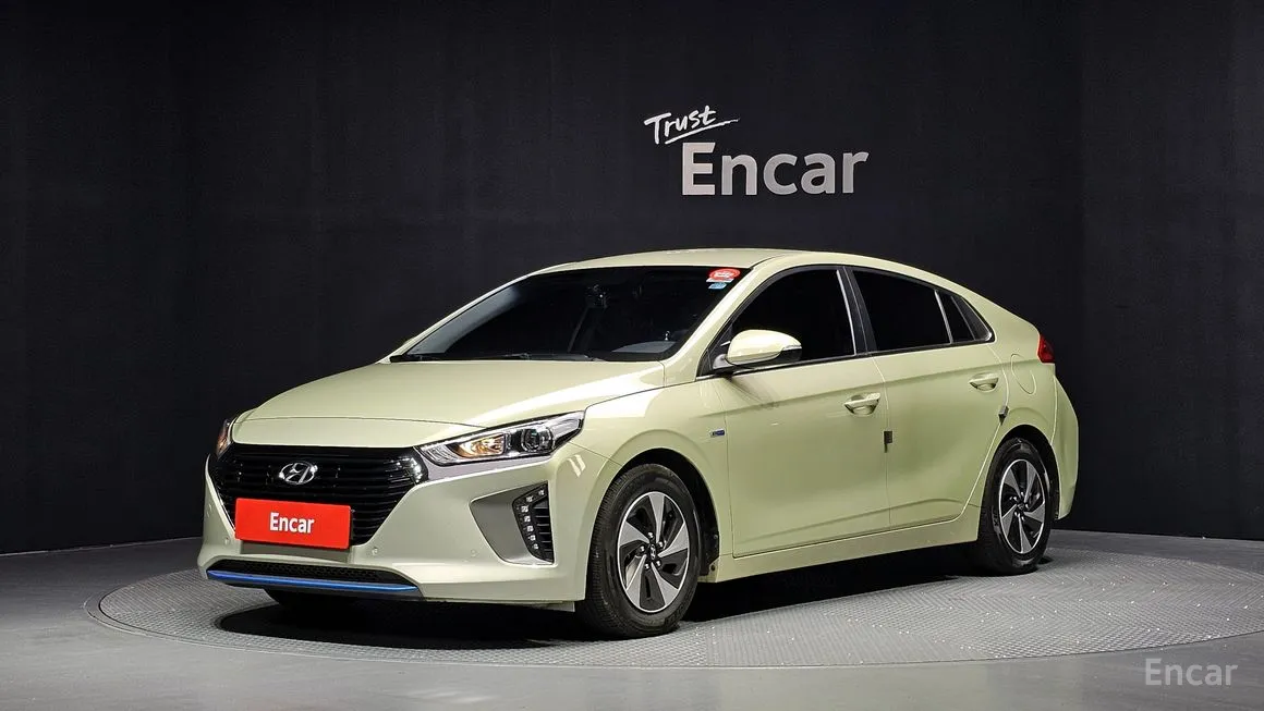 Hyundai Ioniq
