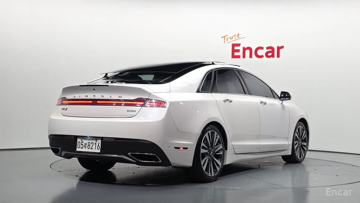 Lincoln MKZ
