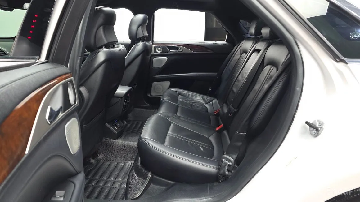 Lincoln MKZ