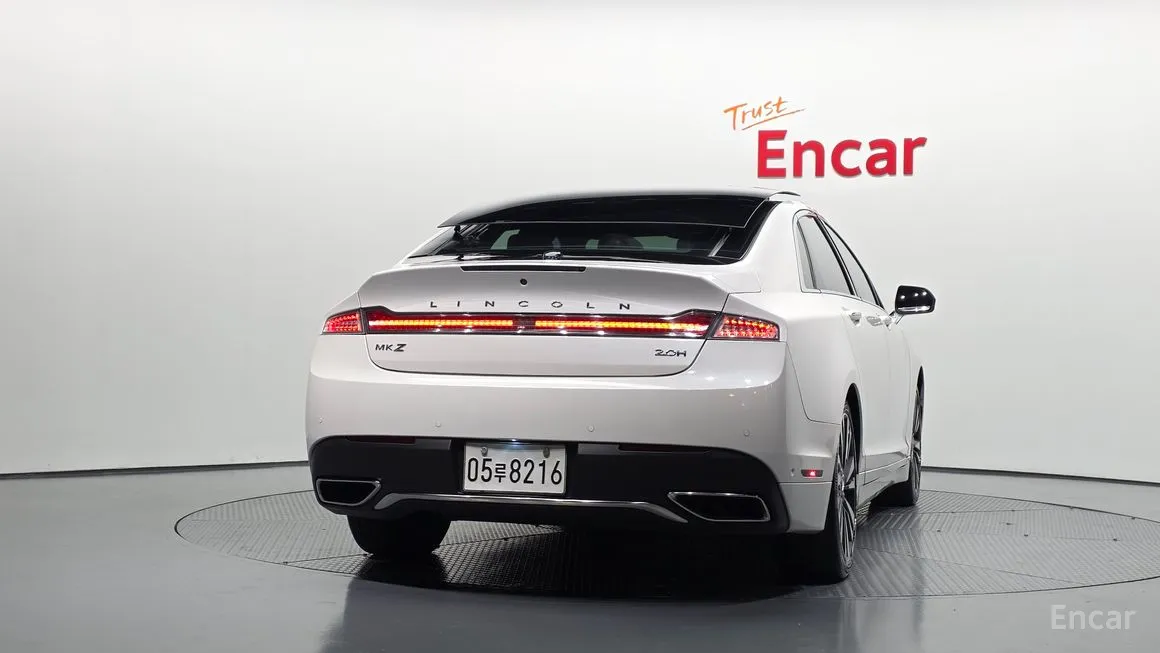 Lincoln MKZ