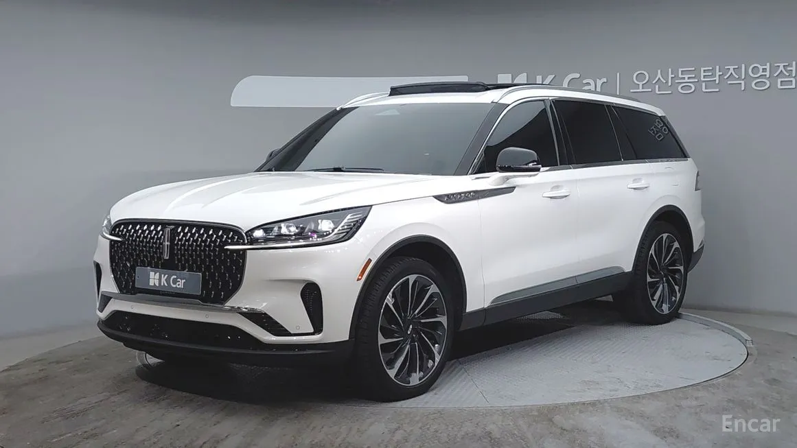 Lincoln Aviator