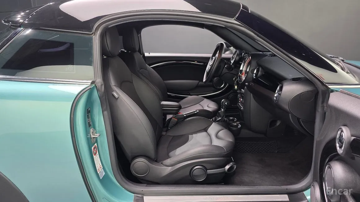Mini Coupe