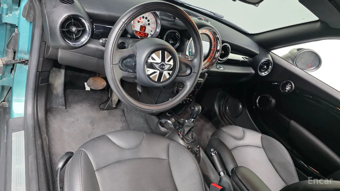 Mini Coupe