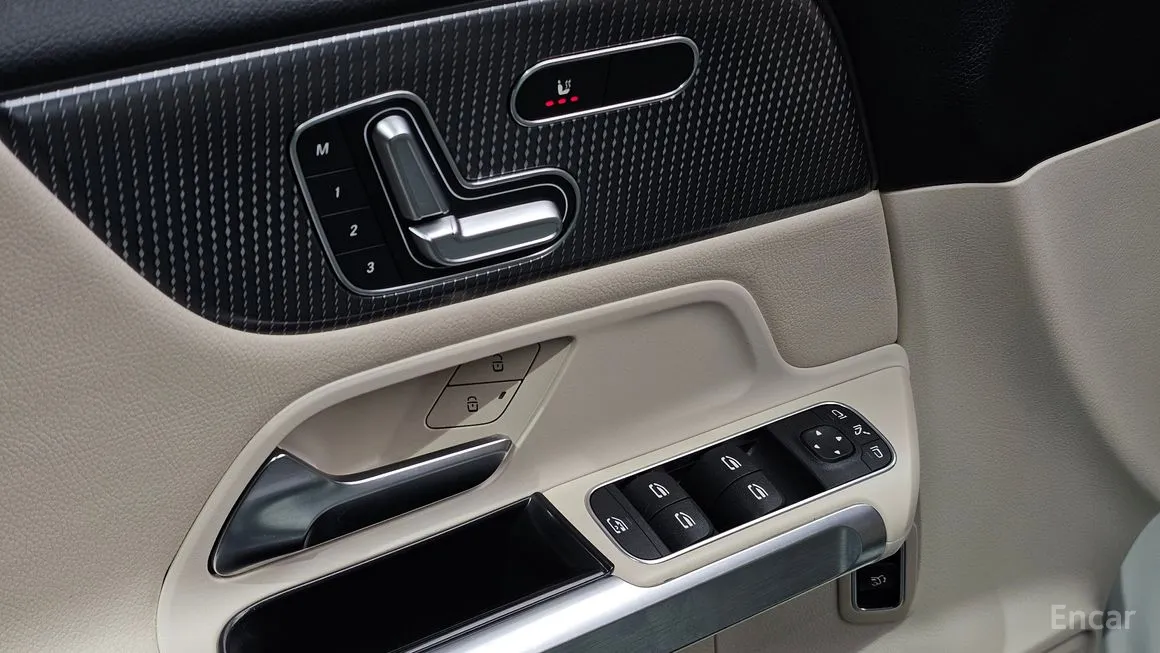 Mercedes-Benz GLB-Class