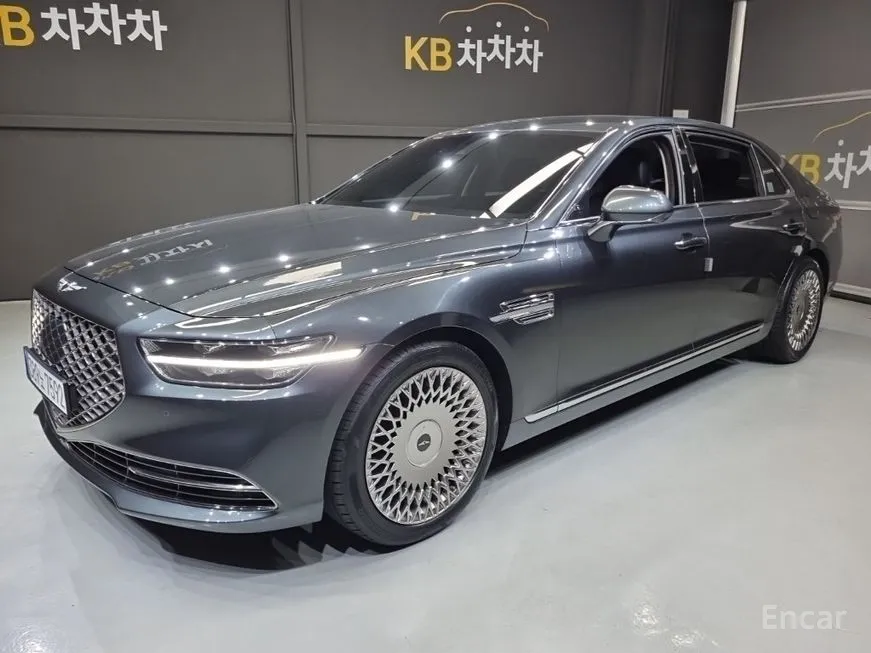 Genesis G90