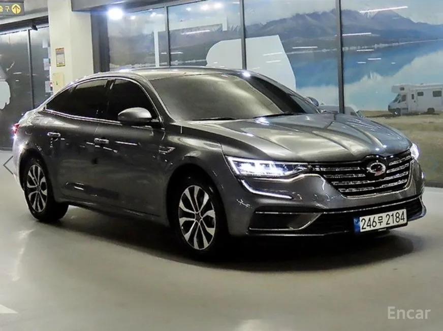 Renault SM6